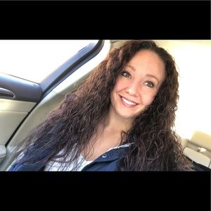 Meet your Posher, Hailee